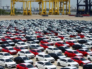 Trung bình mỗi tháng, Việt Nam nhập khẩu 12.540 chiếc ô tô