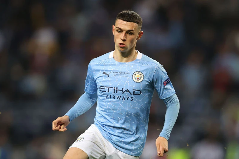 Tiền vệ tấn công: Phil Foden (Man City).