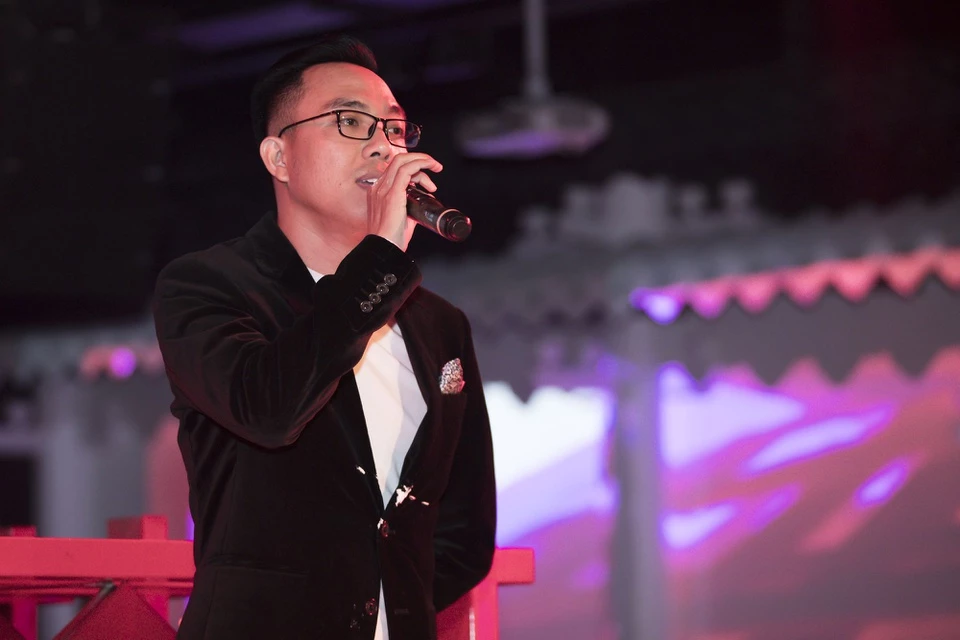 Nguyễn Hồng Thuận tiết lộ thu nhập chính của anh tới từ tác quyền nhận từ Trung tâm Bảo vệ quyền tác giả âm nhạc Việt Nam.