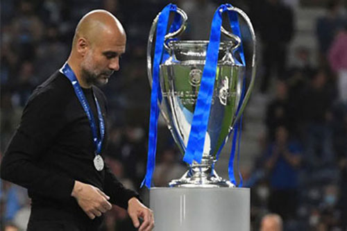 Guardiola thừa nhận Chelsea quá mạnh