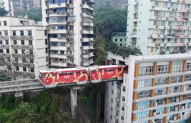 13 ngôi nhà có kiến trúc bất thường tới nỗi chẳng hiểu nổi gia chủ sống trong đó kiểu gì - Ảnh 10. 13 ngôi nhà có kiến trúc bất thường tới nỗi chẳng hiểu nổi gia chủ sống trong đó kiểu gì - Ảnh 10.
