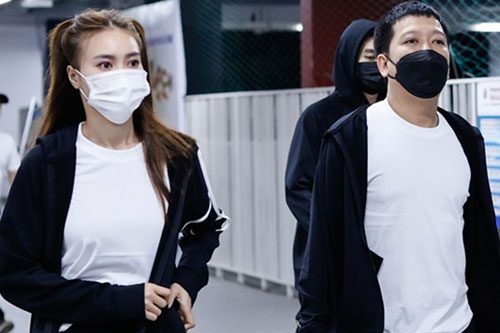 Trường Giang, Lan Ngọc bịt kín khẩu trang, tích cực ghi hình Running Man Việt