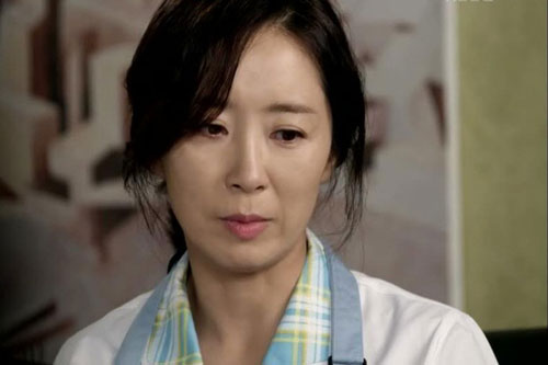 Con gái gửi biếu 1 triệu, tôi gọi điện cảm ơn để rồi phải bật khóc vì giọng nói vọng lại từ đầu bên kia