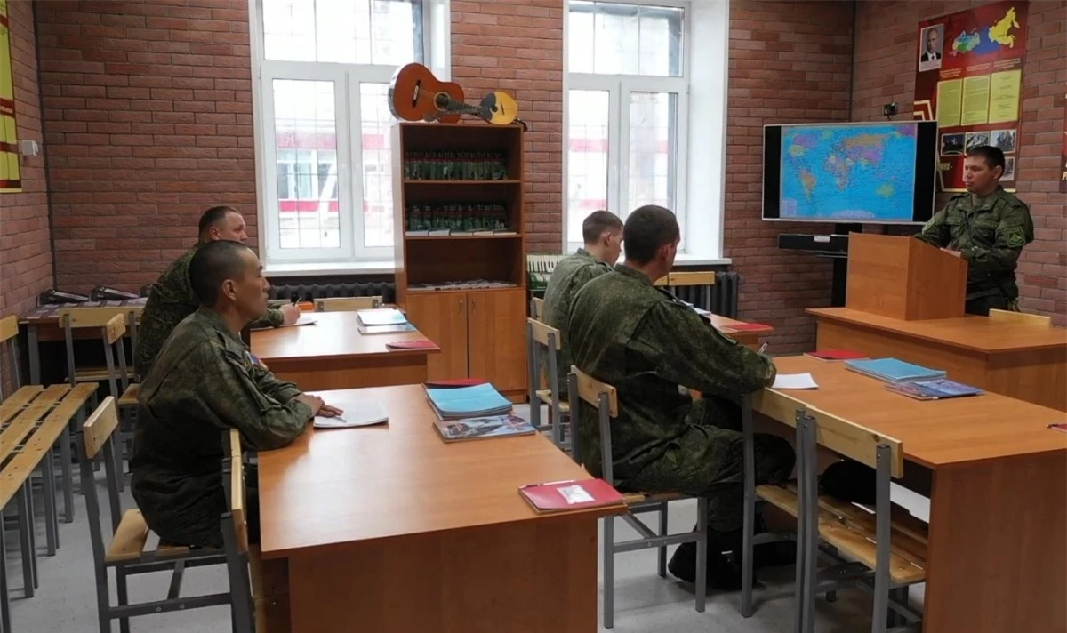 Đây có lẽ là phòng học hoặc họp. Ảnh: Bộ Quốc phòng Nga.