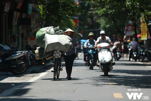 Miền Bắc và miền Trung nắng nóng gay gắt, có nơi trên 39 độ