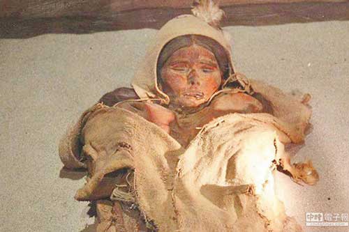 Mạo hiểm mạng sống để khám phá, nhà thám hiểm phát hiện danh tính của 300 xác ướp bí ẩn tại “Tai của địa ngục”