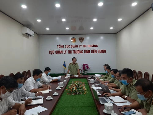 Ông Đỗ Văn Phước, Quyền Cục trưởng Cục QLTT tỉnh Tiền Giang phát biểu