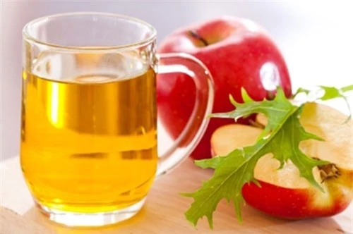 Tại sao bạn uống giấm táo lại giúp giảm cân?