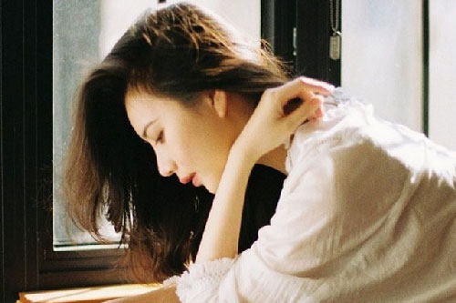 Đêm trước ngày rước dâu, mẹ gọi tôi vào phòng dặn dò, trở ra tôi chỉ muốn bỏ trốn không cưới xin gì nữa