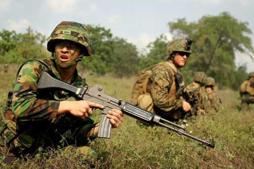 Tại sao Hàn Quốc chế tạo súng trường ‘nửa AK-47 nửa M16’?