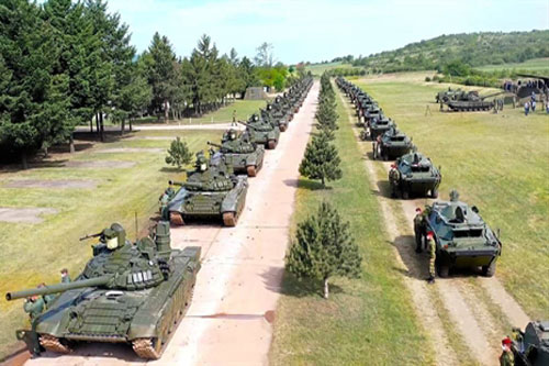 Hàng chục xe tăng được Nga tặng miễn phí cho đồng minh