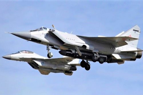 Nga ng&#x103;n ch&#x1EB7;n t&#x1EA5;n c&#xF4;ng h&#x1EA1;t nh&#xE2;n t&#x1EEB; kh&#xF4;ng gian nh&#x1B0; th&#x1EBF; n&#xE0;o?