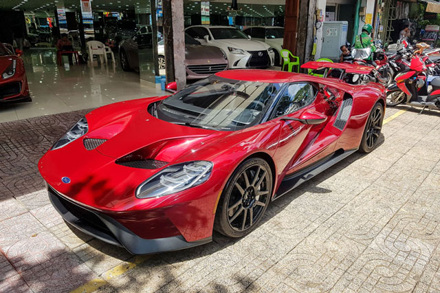 Những bí mật ít người biết về siêu xe Ford GT vừa cập bến thị trường Việt