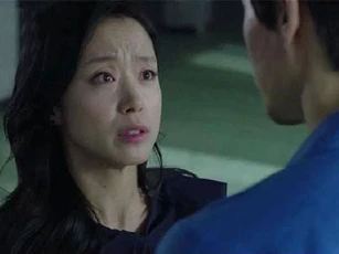 Nghe chồng nói sẵn sàng ra tòa để đòi tài sản từ tay bố chồng, tôi sợ tái xanh mặt