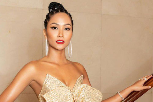 H’Hen Niê cầu cứu vì bị lợi dụng hình ảnh, quảng cáo sản phẩm “nhạy cảm”