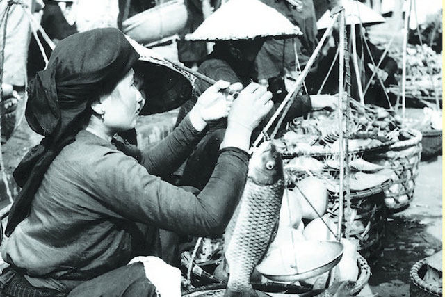 Gánh hàng rong và tiếng rao trên phố Hà Nội xưa