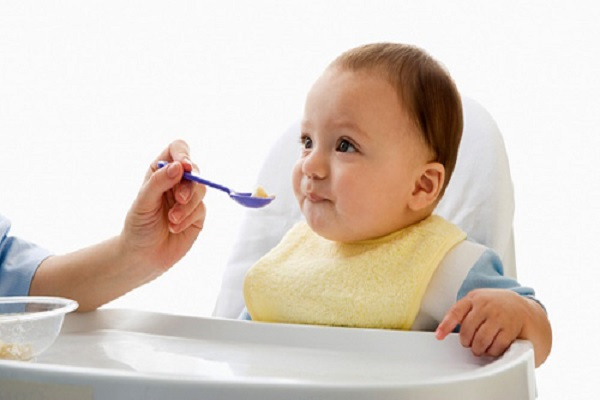 Trẻ ăn mấy lạng thịt mỗi ngày?