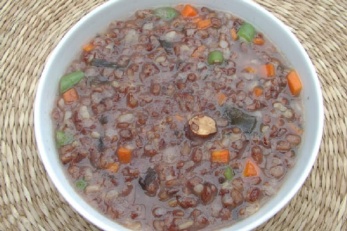 3 món cháo đại bổ ăn vào ngày hè giúp trẻ ngủ ngon, an thần lại bổ sung canxi và khoáng chất