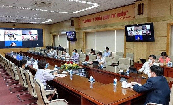 Jonhson & Jonhson sẽ nghiên cứu khả năng chuyển giao công nghệ sản xuất vaccine Covid-19 cho Việt Nam