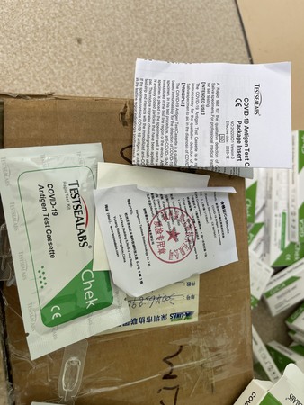 Hà Nội: Xử lý cửa hàng bán Test thử nhanh Covid-19 