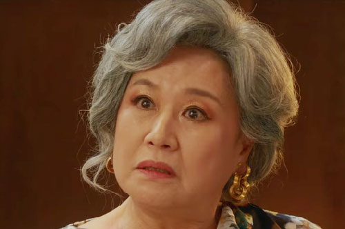 "Nhà quê mới ăn cơm với ốc", mẹ chồng nói như chém đinh chặt sắt khiến tôi ức nghẹn