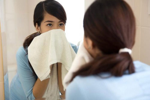 Sai lầm khi chăm sóc da buổi sáng bạn phải dừng ngay hôm nay