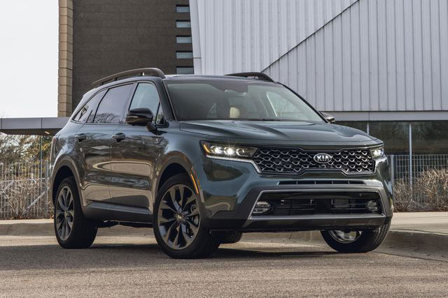 Kia Sorento bứt phá ngoạn mục về doanh số