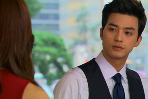 Vợ đòi lấy tên tình cũ để đặt cho con, tôi bức xúc yêu cầu đổi tên và phản ứng của vợ khiến tôi bàng hoàng