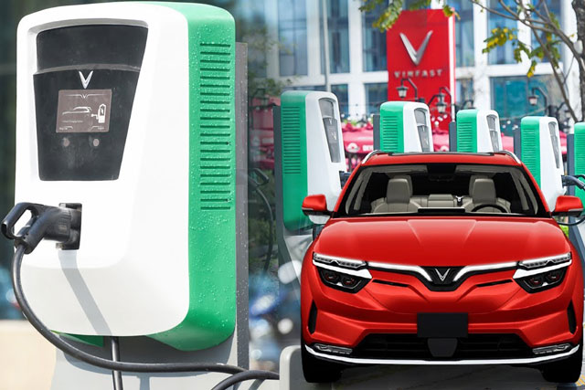 VinFast b&#x1EAF;t &#x111;&#x1EA7;u x&#xE2;y h&#x1EC7; th&#x1ED1;ng tr&#x1EA1;m s&#x1EA1;c nhanh