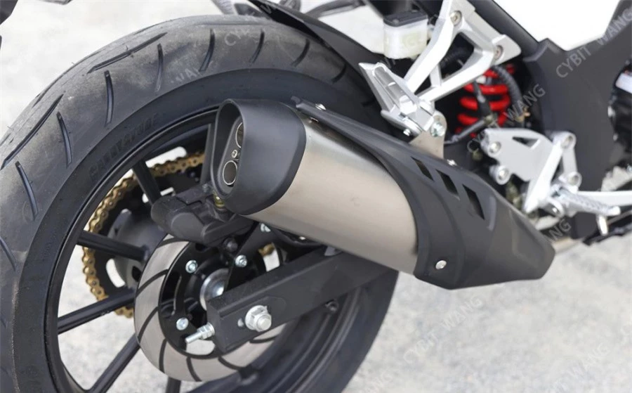 Môtô Trung Quốc sao chép thiết kế BMW S 1000 RR