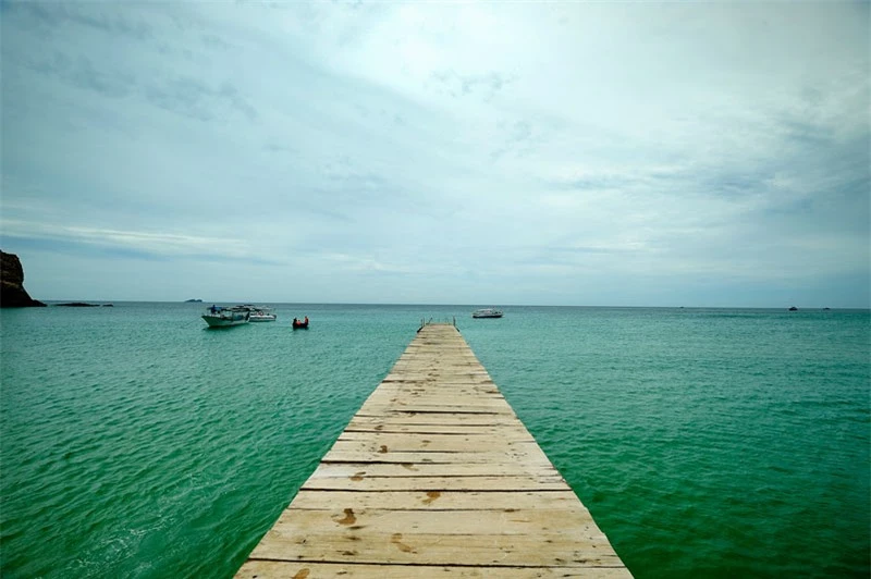 Bãi Kỳ Co nằm cách thành phố Quy Nhơn, Bình Định 25 km về phía Đông Bắc. Ảnh: Diem Dang Dung.