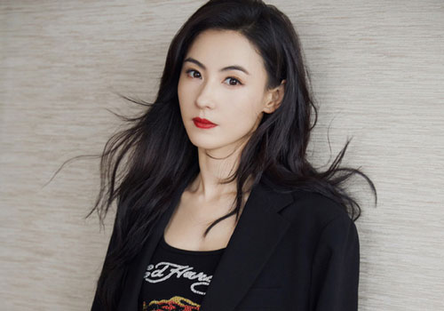 Con trai Trương Bá Chi sống buông thả, không lo học hành vì muốn phản kháng mẹ?