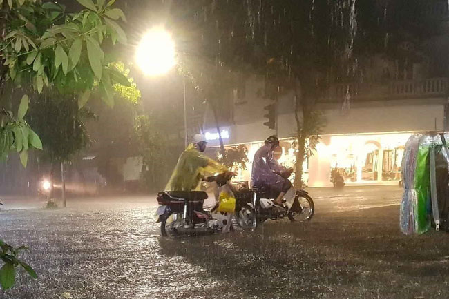 Bắc Bộ sắp có nơi mưa rất to