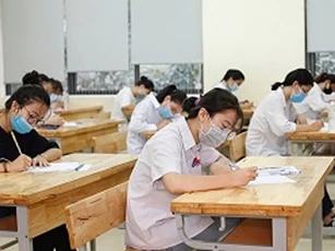 Hà Tĩnh: Học sinh lớp 12 ôn thi trực tuyến từ 7/6