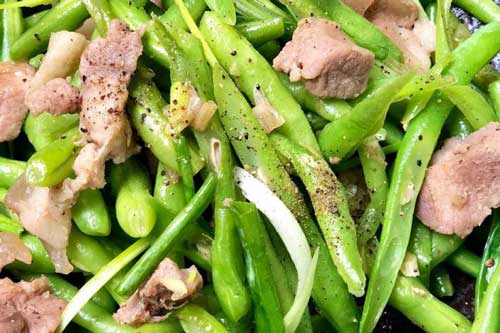 Bí quyết của đầu bếp: Thịt lợn xào muốn mềm, ngon, thơm như nhà hàng thì khi ướp cứ cho thêm thứ này