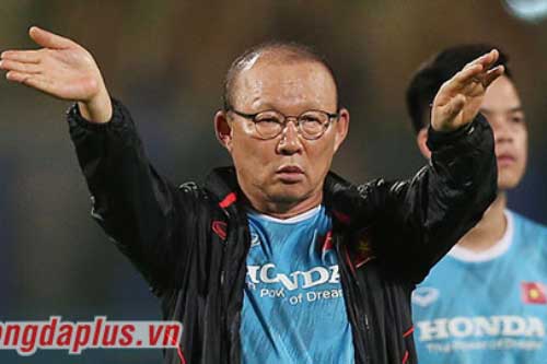 HLV Park Hang Seo 'vá' hàng thủ của ĐT Việt Nam trước Indonesia thế nào?