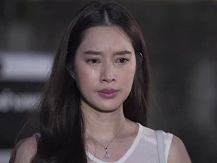 Hồ hởi khoe với chồng về món tiền 20 tỷ đồng, anh gọi ngay cô giúp việc lên rồi thông báo tin động trời khiến tôi sụp đổ