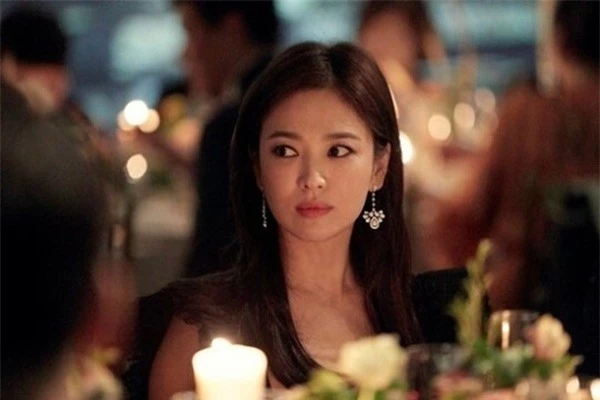 Lộ giá quảng cáo của Song Hye Kyo, viết vài dòng đủ mua cả căn nhà  - 3
