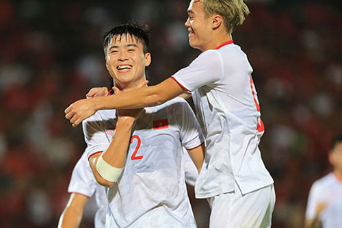 &#x110;&#x1ED9;i tuy&#x1EC3;n Vi&#x1EC7;t Nam to&#xE0;n th&#x1EAF;ng Indonesia &#x1EDF; v&#xF2;ng lo&#x1EA1;i World Cup