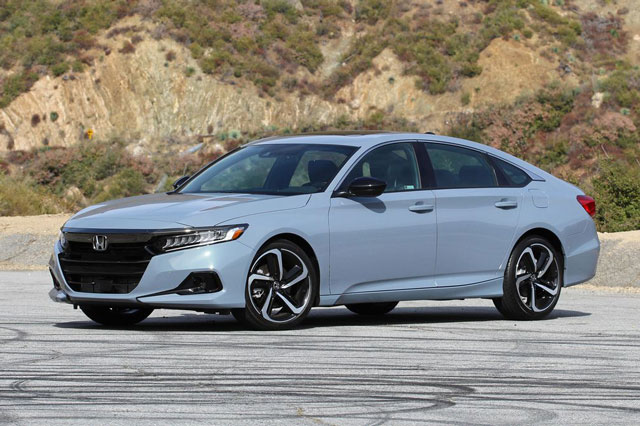 Top 10 xe hơi bình dân sở hữu nội thất thoải mái và tiện nghi nhất năm 2021: Honda Accord đầu bảng
