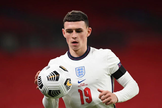 =3. Phil Foden (đội tuyển Anh, định giá chuyển nhượng: 80 triệu euro).