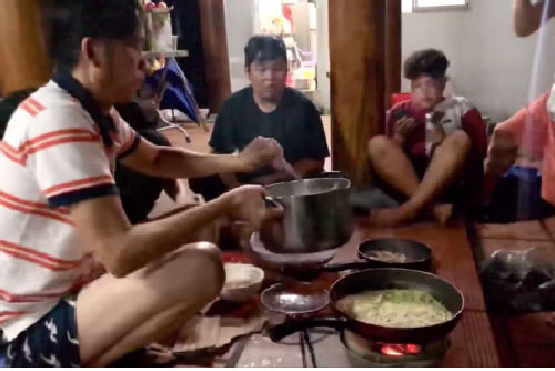 Rộ video được cho là Hoài Linh tụ tập ăn uống đúng ngày tuyên bố phẫu thuật?