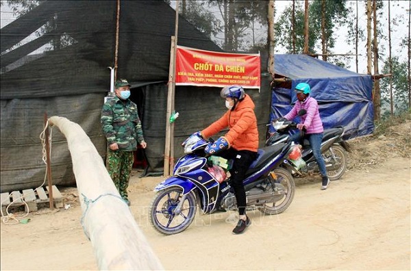 Lạng Sơn: Cùng tháo gỡ vướng mắc trong vận chuyển nông sản ra cửa khẩu giữa đại dịch Covid-19