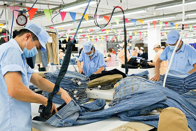 Dệt may hết thời "ăn đong"