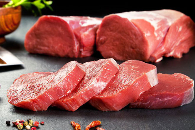 Sợ kém sang, người Việt đang mời nhau những bữa cơm "cùng già nhanh, rước bệnh tật"