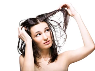 Nguyên nhân gây nên tình trạng tóc bết dầu có thể bạn chưa biết