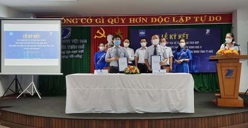 Tích hợp cổng thanh toán VNPT-Pay vào ứng dụng Hue-S