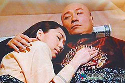 Cuộc sống hôn nhân của cung nữ sau khi lấy thái giám làm chồng: Chẳng lấy gì làm sung sướng!