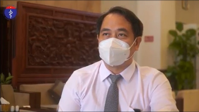 Việt Nam có nên áp dụng chiến lược điều trị bệnh nhân Covid-19 tại nhà? 