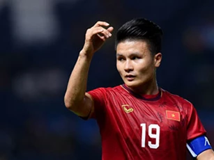 Quang Hải lỡ hẹn trận gặp Malaysia vì án treo giò